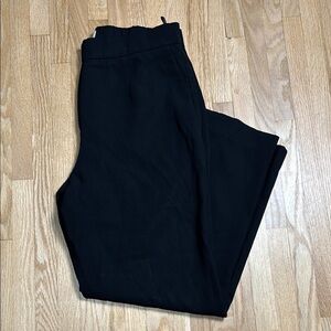 Babaton Women's Dress Pants Size 10 with Pockets